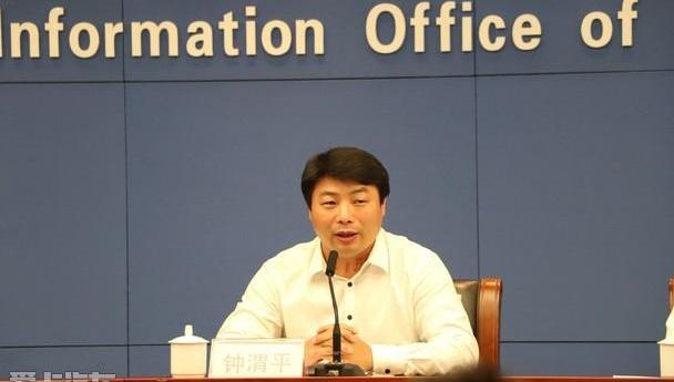 奔驰,曼,现代,江淮,宝马
