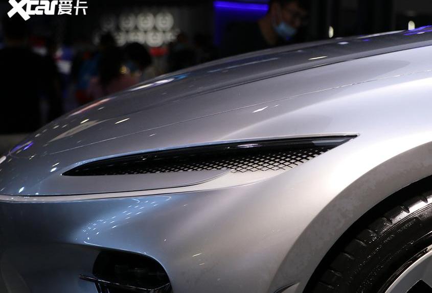 理念,Model 3