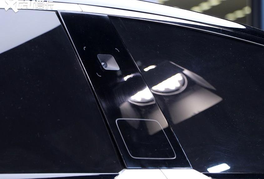 理念,Model 3