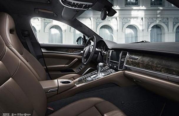 保时捷,Panamera