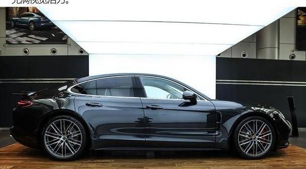 保时捷,Panamera