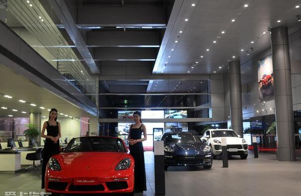 保时捷,Cayenne,Macan,Panamera,理念
