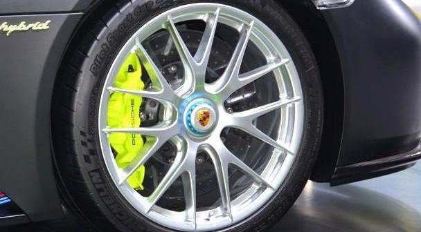 保时捷,Cayenne,Panamera,Macan