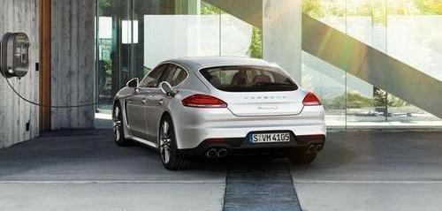 Panamera,保时捷