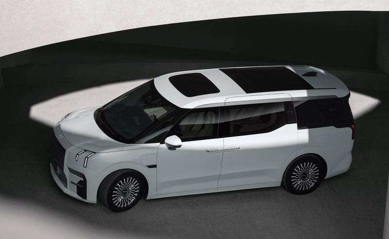 极氪,理想汽车,小鹏