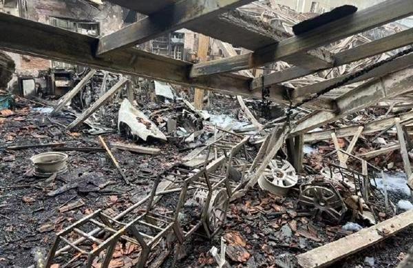 特斯拉,劳斯莱斯,奔驰,法拉利,库里南