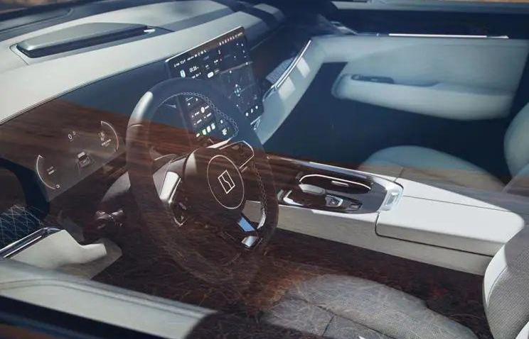 极氪,埃尔法,雷克萨斯,雷克萨斯LM