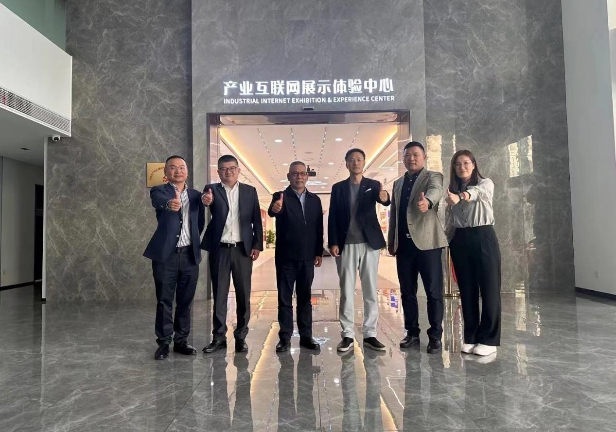 哪吒汽车,大众,合创