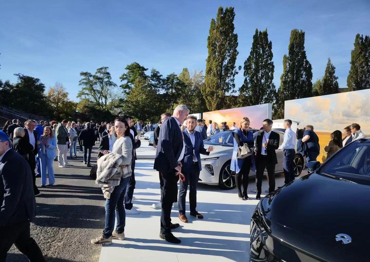 蔚来,比亚迪,蔚来ET7,小鹏,奥迪