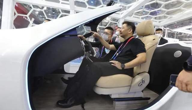 问界M5,问界M7,特斯拉,宝马,比亚迪