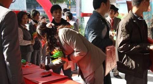 比亚迪,理念,马自达