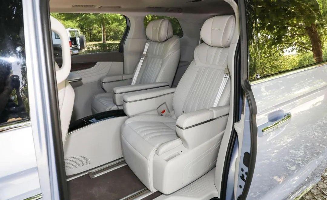 荣威,荣威iMAX8,荣威iMAX8 EV,魔方