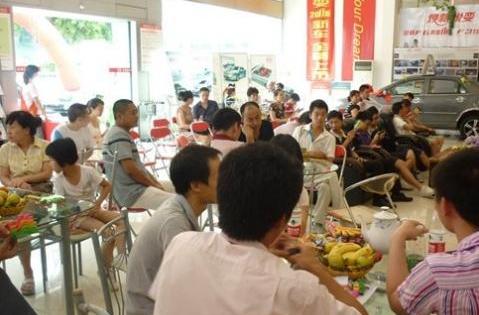 比亚迪,奔驰