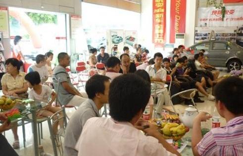 比亚迪,奔驰