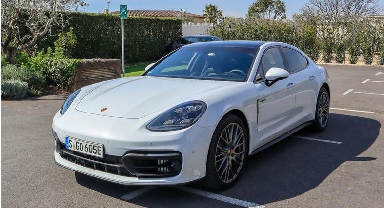 保时捷,Panamera