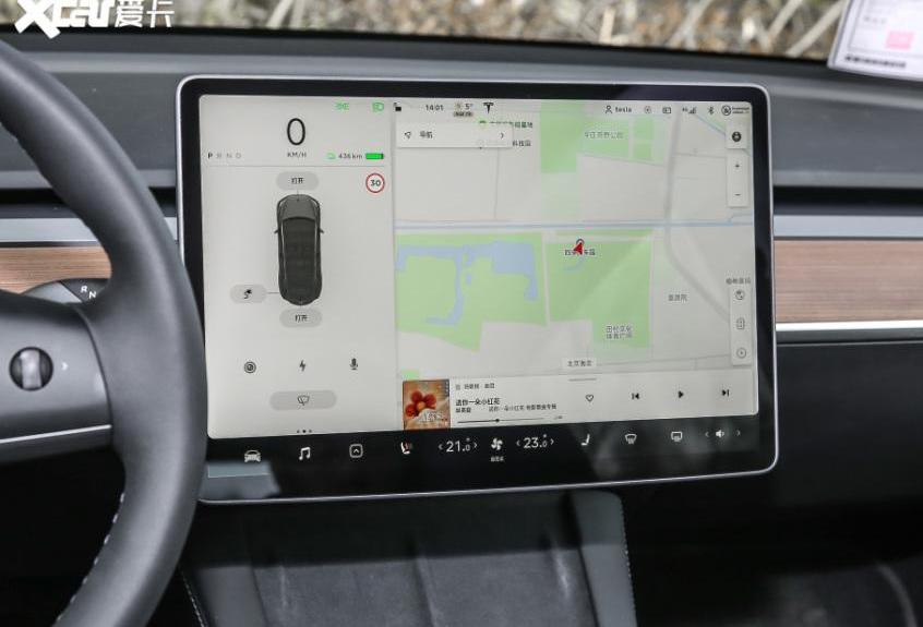 Model Y,Model 3,特斯拉,奔驰,奔驰GLC