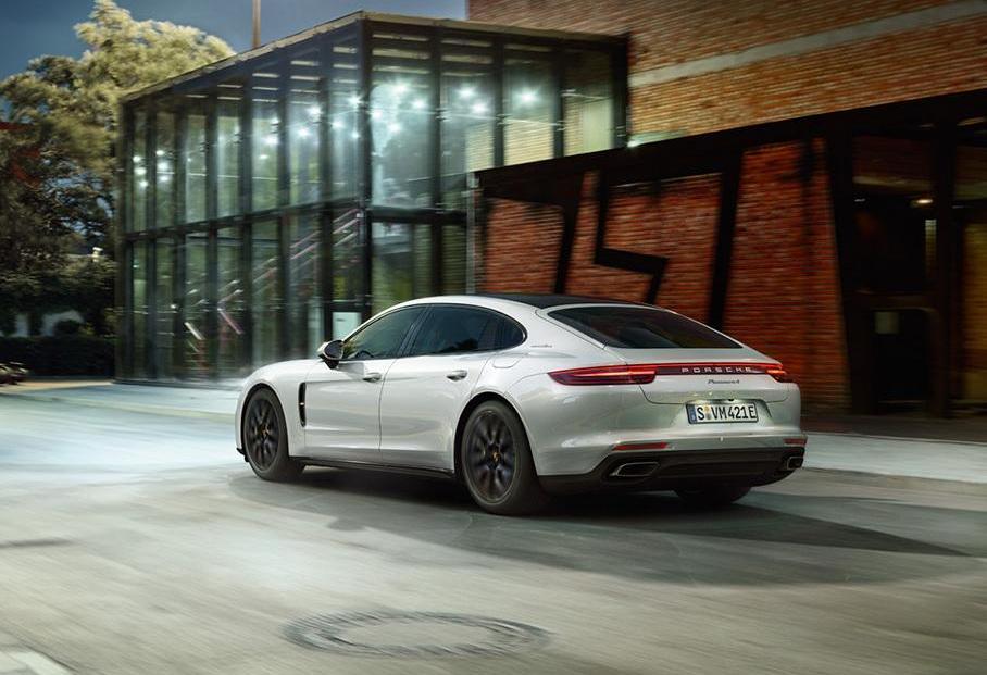 Panamera,保时捷