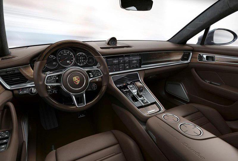 保时捷,Panamera
