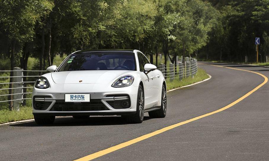 Panamera,保时捷