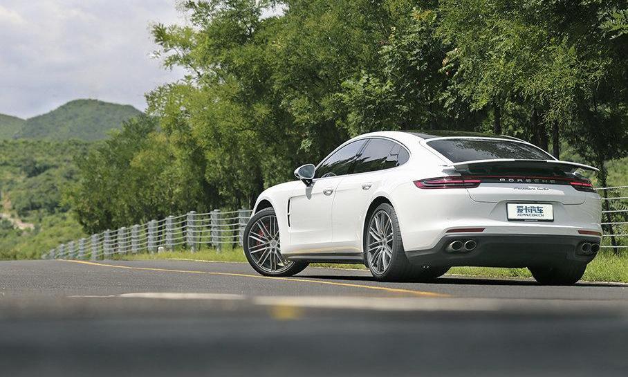 Panamera,保时捷