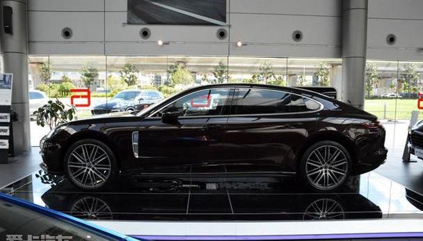 保时捷,Panamera