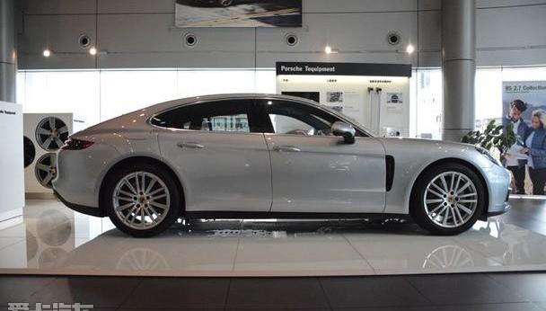 保时捷,Panamera