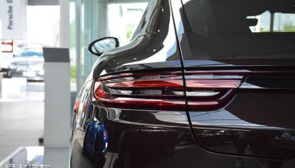 保时捷,Panamera