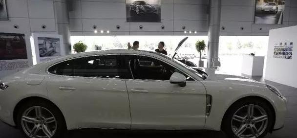 保时捷,Panamera