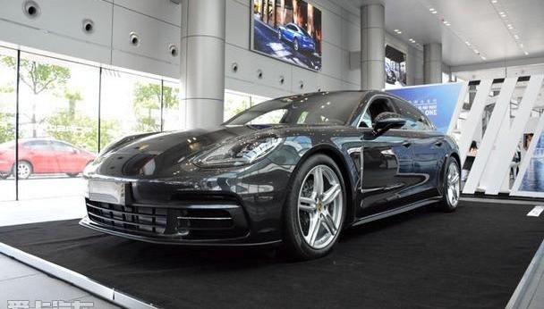 保时捷,Panamera,现代