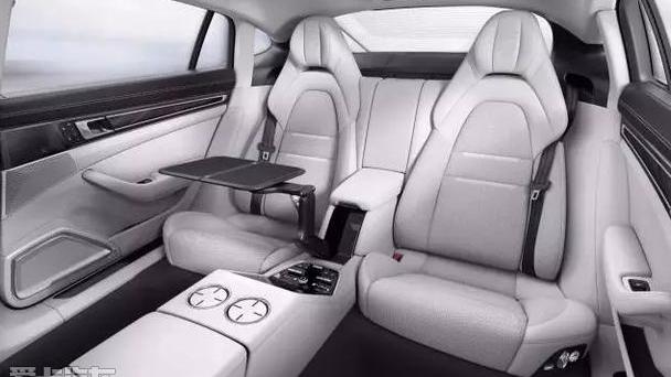 保时捷,Panamera
