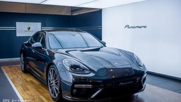 保时捷,Panamera