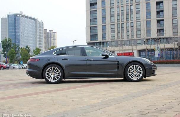 Panamera,保时捷