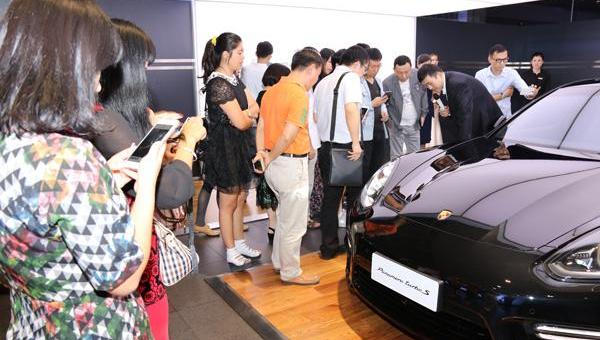 保时捷,Panamera