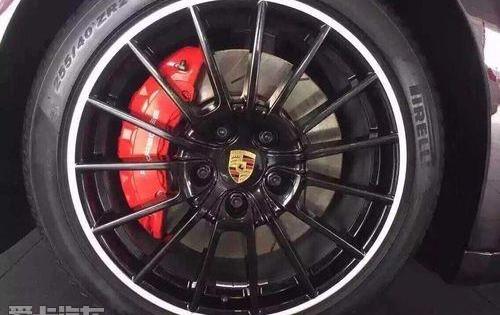 保时捷,Panamera