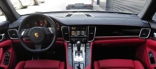 保时捷,Panamera