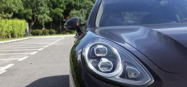 保时捷,Panamera