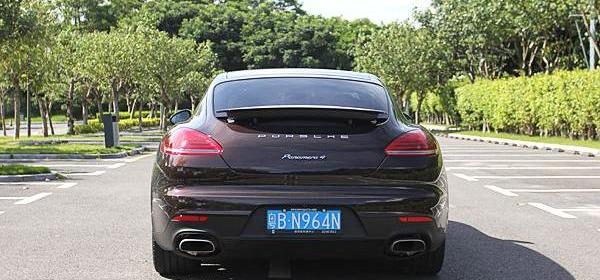 保时捷,Panamera