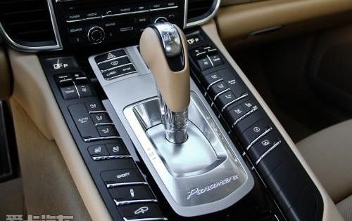 保时捷,Panamera