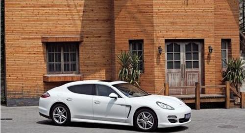 保时捷,Panamera