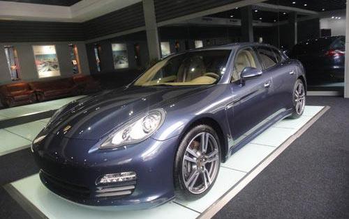 保时捷,Panamera