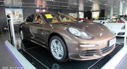保时捷,Panamera