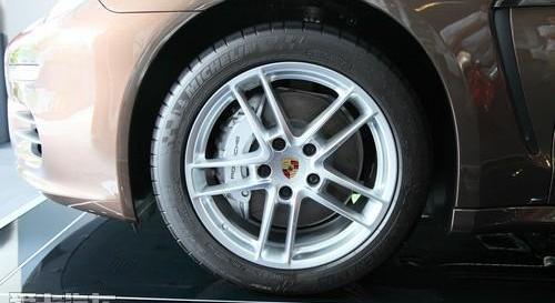 保时捷,Panamera