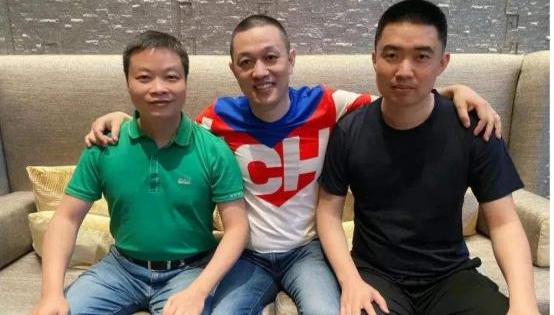 小鹏,蔚来,理想汽车,特斯拉,理想ONE
