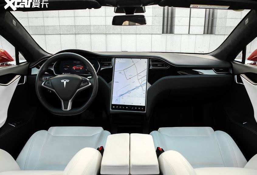 特斯拉,Model S,Model 3,Taycan,远程