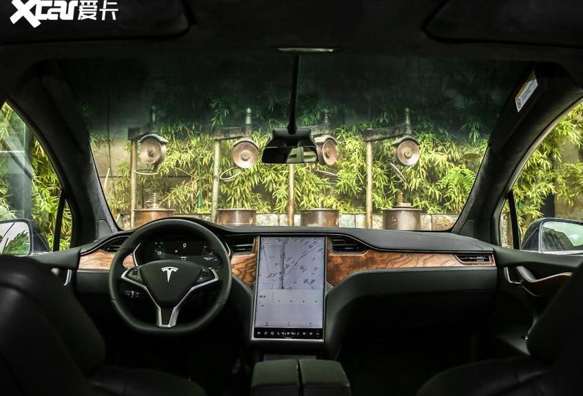 特斯拉,Model S,Model 3,Taycan,远程
