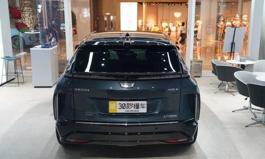 LYRIQ锐歌,凯迪拉克