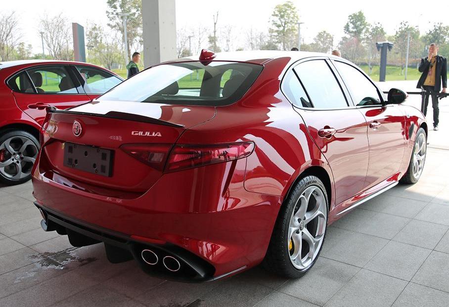 Giulia,法拉利,保时捷,保时捷911