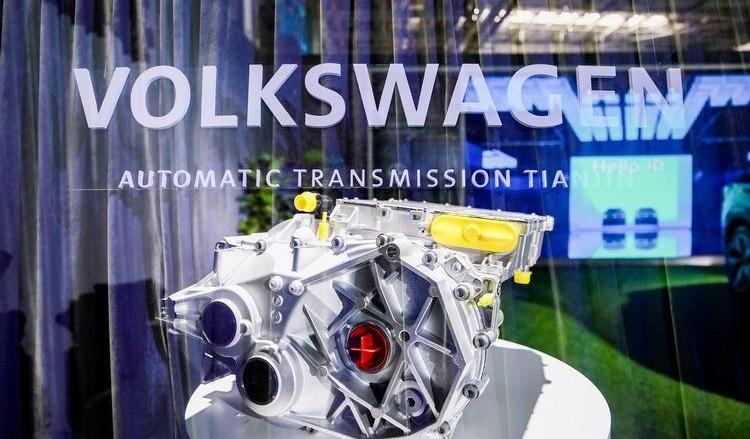 蔚来,小鹏,哪吒汽车,比亚迪,理想汽车