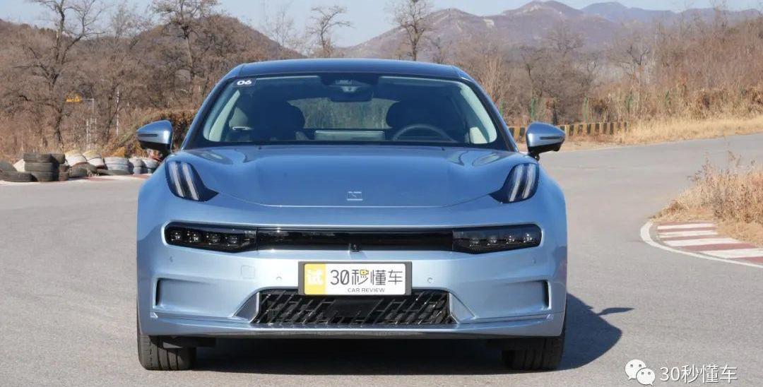 极氪,Model 3
