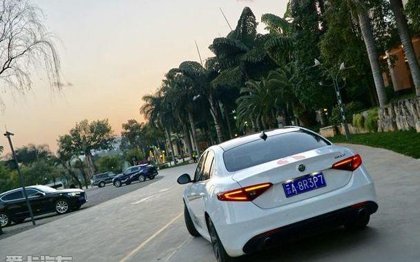 阿尔法·罗密欧,保时捷,Macan,捷豹,捷豹F-PACE